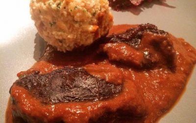 Geschmorte Wildschweinbäckchen