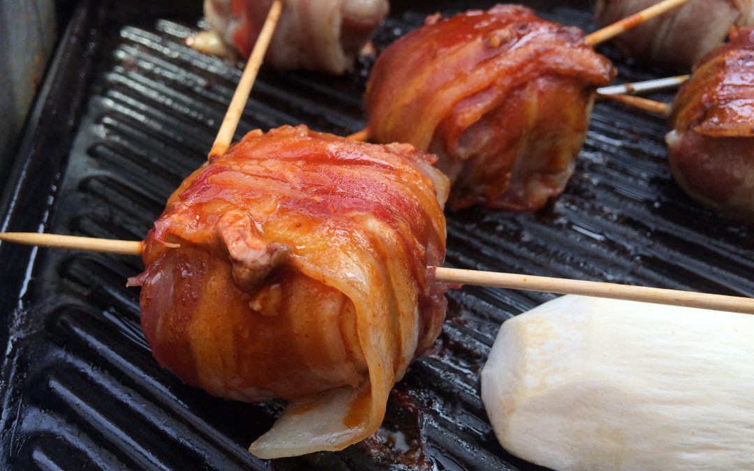 Gefüllte Hackbällchen vom Grill